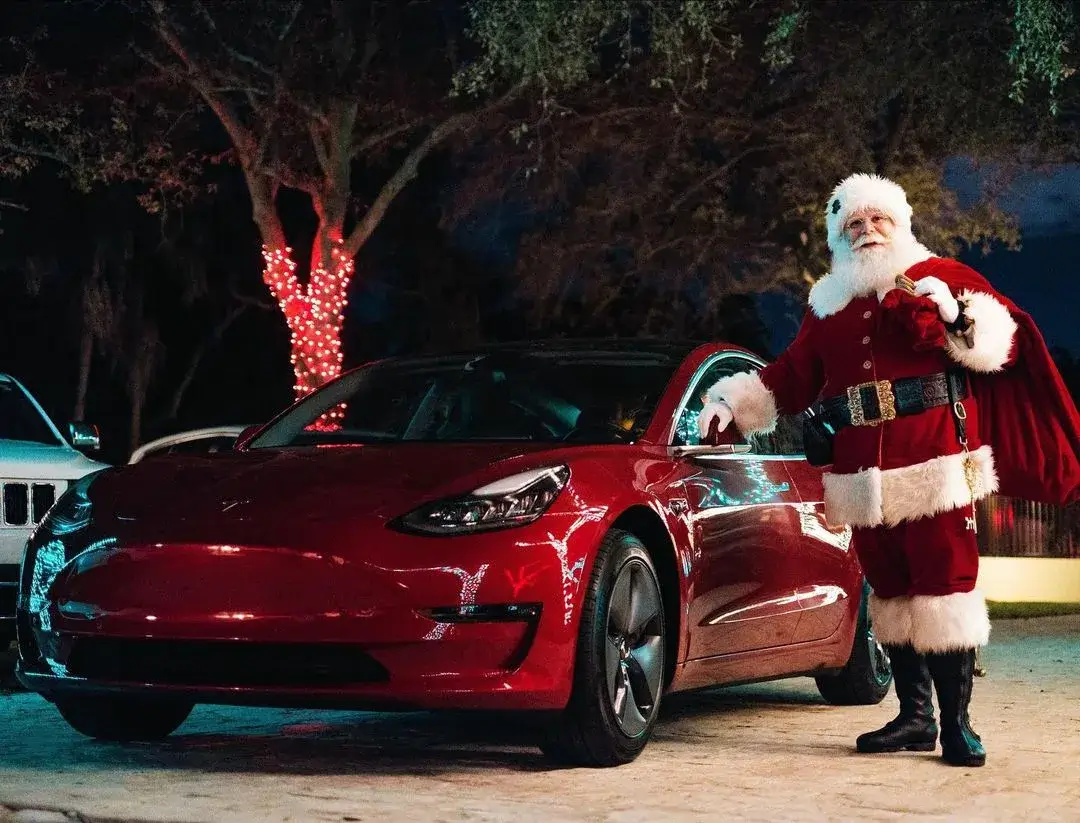 Tesla Santa